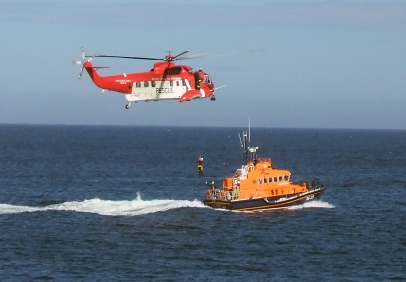 howth-sar-demo-2010-2.jpg